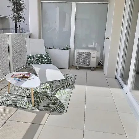 Loggia -cozy Sérignan